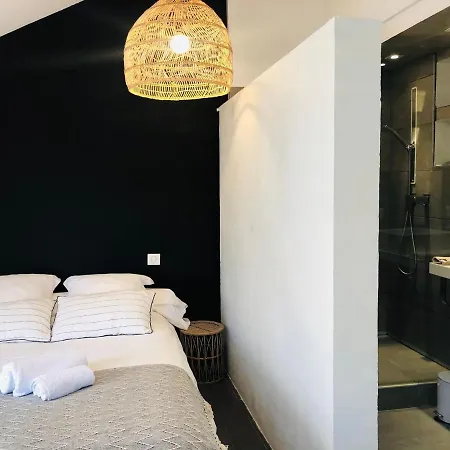 Casaluna - Casadibastia - Vue Citadelle Apartment *