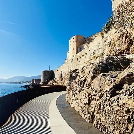 Casaluna - Casadibastia - Vue Citadelle Bastia (Corsica)